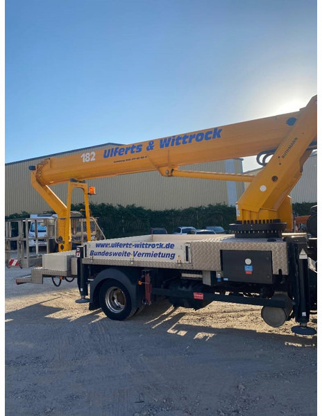 Ruthmann T 330 - Caminhão com plataforma aérea: foto 2 Ruthmann T 330 - Caminhão com plataforma aérea: foto 2