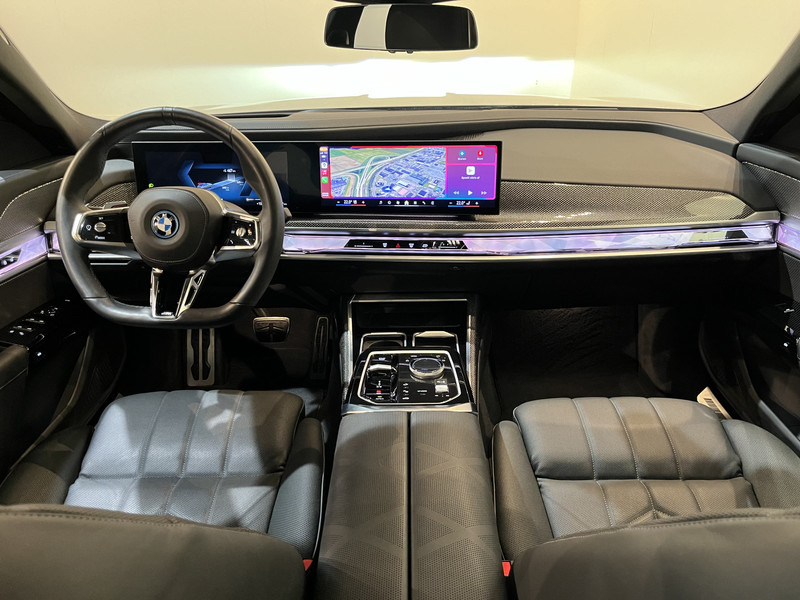BMW i7 xDrive60 106 kWh / M Sportpakket / Panoramadak / Bowers & Wilkins / 11.600 KM !! - Sedã: foto 2 BMW i7 xDrive60 106 kWh / M Sportpakket / Panoramadak / Bowers & Wilkins / 11.600 KM !! - Sedã: foto 2