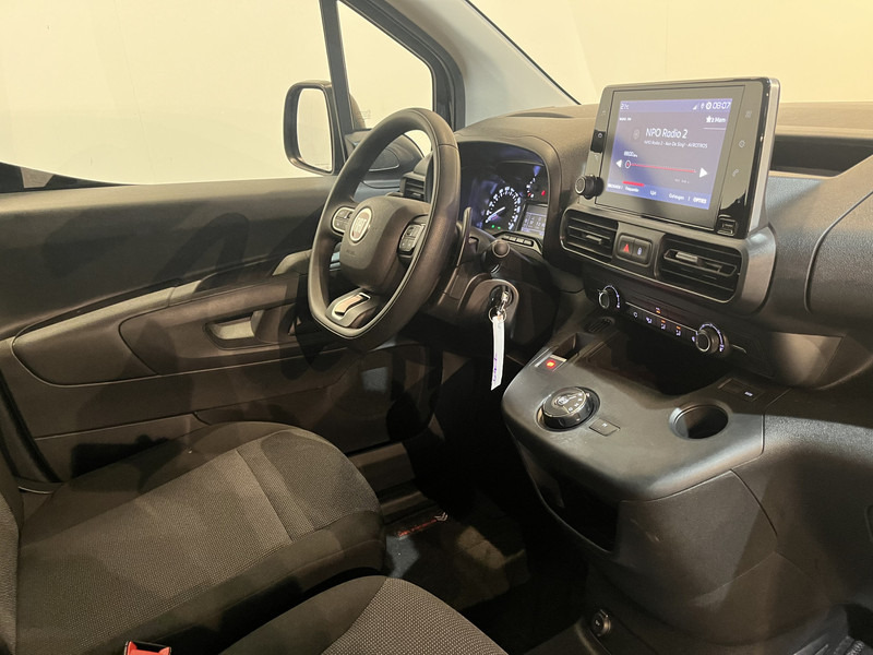 Fiat Doblò 1.5D 130pk L1 Automaat / Euro 6 / Airco / Cruise Control / CarPlay / Camera / 3-Zits / 13.300 KM !! - Furgão compacto: foto 3 Fiat Doblò 1.5D 130pk L1 Automaat / Euro 6 / Airco / Cruise Control / CarPlay / Camera / 3-Zits / 13.300 KM !! - Furgão compacto: foto 3
