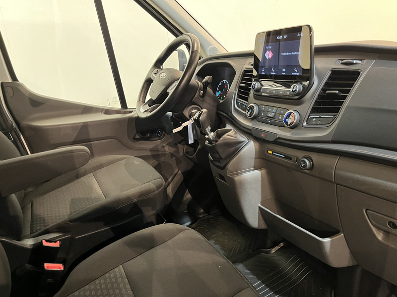 Ford Transit 2.0 TDCI L3H1 130 PK DC Dubbel Cabine Trend Open Laadbak / Euro 6 / Airco / Cruise Control / Trekhaak / CarPlay / 23.600 KM !! / BPM VRIJ !! - Furgão caixa aberta, Carrinha cabine dupla: foto 3 Ford Transit 2.0 TDCI L3H1 130 PK DC Dubbel Cabine Trend Open Laadbak / Euro 6 / Airco / Cruise Control / Trekhaak / CarPlay / 23.600 KM !! / BPM VRIJ !! - Furgão caixa aberta, Carrinha cabine dupla: foto 3