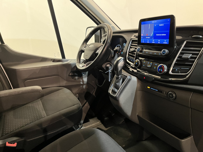Ford Transit 350 2.0 TDCI L3H2 Limited 130 PK Automaat / Euro 6 / Airco / Cruise Control / CarPlay / PDC / Navigatie / 3-Zits / BPM VRIJ !! - Furgão: foto 3 Ford Transit 350 2.0 TDCI L3H2 Limited 130 PK Automaat / Euro 6 / Airco / Cruise Control / CarPlay / PDC / Navigatie / 3-Zits / BPM VRIJ !! - Furgão: foto 3