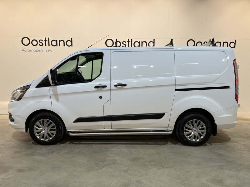 Ford Transit Custom 340 2.0 TDCI L1H1 Trend 130 PK Servicebus / Sortimo Inrichting / Euro 6 / Schuifdeur L + R / 220V. / Airco / Cruise Control / PDC / CarPlay / Trekhaak / Navigatie / - Furgão compacto: foto 4 Ford Transit Custom 340 2.0 TDCI L1H1 Trend 130 PK Servicebus / Sortimo Inrichting / Euro 6 / Schuifdeur L + R / 220V. / Airco / Cruise Control / PDC / CarPlay / Trekhaak / Navigatie / - Furgão compacto: foto 4