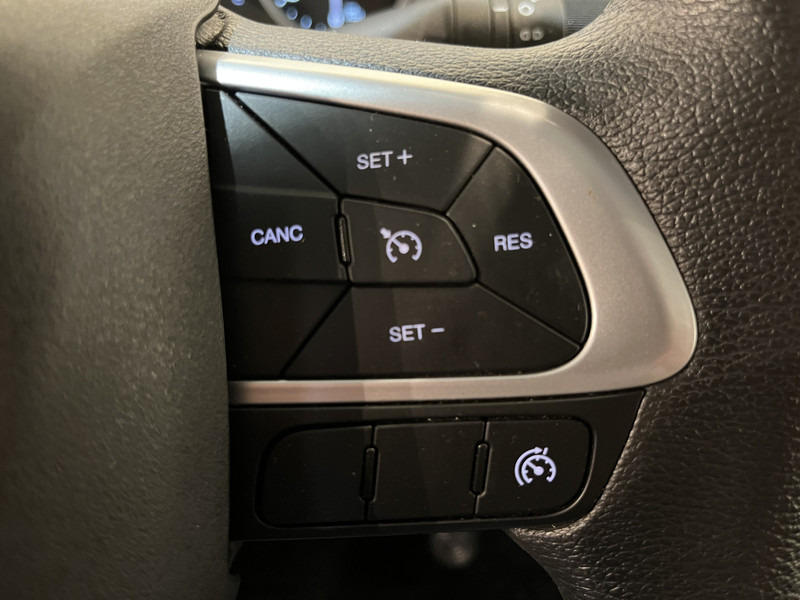 Carrinha de contentor Iveco Daily 35S18 3.0 BE Clixtar Automaat Bakwagen met Laadklep / Laadvermogen 3.060 KG / Euro 6 / Luchtvering / Airco / Camera / CarPlay / Cruise Control /: foto 14