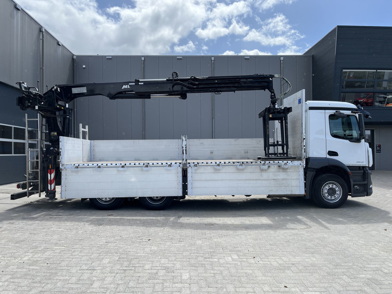 Mercedes-Benz ANTOS 2546 6X2 Bouwstoffenauto / Open laadbak vv KRAAN MKG HLK 221-3 met Palletklem - Camião de caixa aberta/ Plataforma, Caminhão grua: foto 3 Mercedes-Benz ANTOS 2546 6X2 Bouwstoffenauto / Open laadbak vv KRAAN MKG HLK 221-3 met Palletklem - Camião de caixa aberta/ Plataforma, Caminhão grua: foto 3
