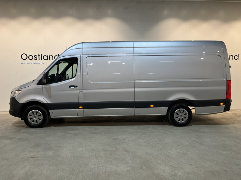 Mercedes-Benz Sprinter 314 CDI L3H2 RWD / Euro 6 / Airco / CarPlay / Camera / Navigatie / 33.000 KM !! / BPM VRIJ !! - Furgão: foto 4 Mercedes-Benz Sprinter 314 CDI L3H2 RWD / Euro 6 / Airco / CarPlay / Camera / Navigatie / 33.000 KM !! / BPM VRIJ !! - Furgão: foto 4