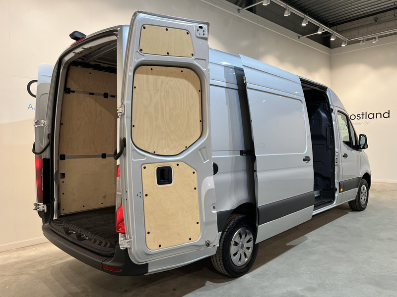 Mercedes-Benz Sprinter 314 CDI L3H2 RWD / Euro 6 / Airco / CarPlay / Camera / Navigatie / 33.000 KM !! / BPM VRIJ !! - Furgão: foto 2 Mercedes-Benz Sprinter 314 CDI L3H2 RWD / Euro 6 / Airco / CarPlay / Camera / Navigatie / 33.000 KM !! / BPM VRIJ !! - Furgão: foto 2