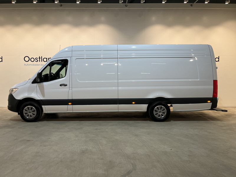 Mercedes-Benz Sprinter 315 CDI L4H2 RWD / Euro 6 / MBUX / Airco / Cruise Control / Camera / CarPlay / Navigatie / 6.143 KM !! / BPM VRIJ !! - Furgão: foto 5 Mercedes-Benz Sprinter 315 CDI L4H2 RWD / Euro 6 / MBUX / Airco / Cruise Control / Camera / CarPlay / Navigatie / 6.143 KM !! / BPM VRIJ !! - Furgão: foto 5