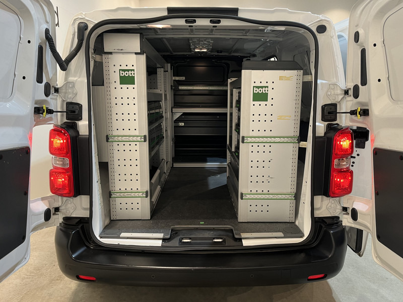 Opel Vivaro 2.0 CDTI L2H1 Edition 177 PK Automaat Servicebus / Bott Inrichting / Euro 6 / CarPlay / Airco / Cruise Control / PDC / Navigatie / 3-Zits / / BPM VRIJ !! - Furgão compacto: foto 4 Opel Vivaro 2.0 CDTI L2H1 Edition 177 PK Automaat Servicebus / Bott Inrichting / Euro 6 / CarPlay / Airco / Cruise Control / PDC / Navigatie / 3-Zits / / BPM VRIJ !! - Furgão compacto: foto 4