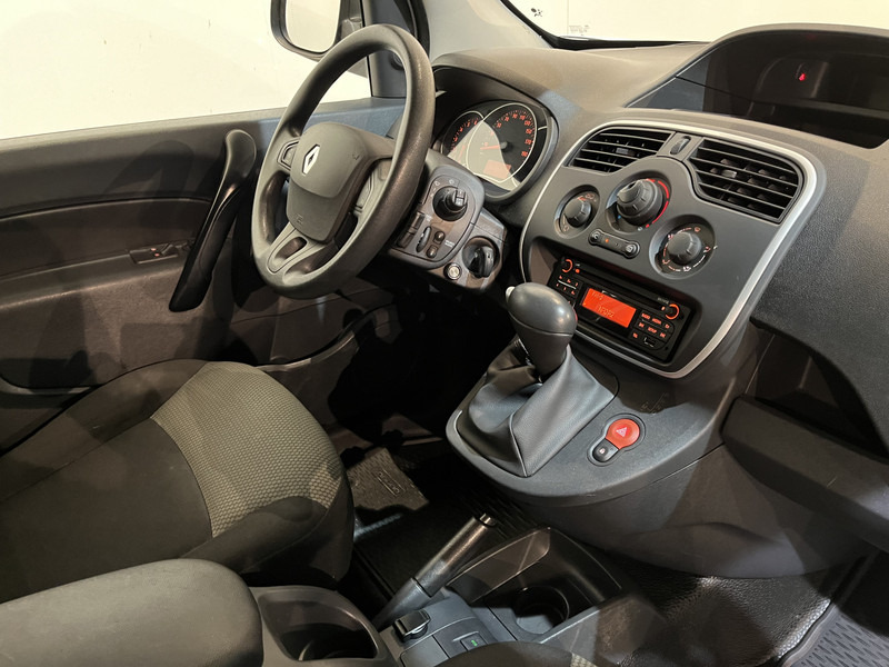 Renault Kangoo 1.5 dCi Maxi Automaat / Euro 6 / Airco / Cruise Control / Camera / 68.000 KM !! - Furgão compacto: foto 3 Renault Kangoo 1.5 dCi Maxi Automaat / Euro 6 / Airco / Cruise Control / Camera / 68.000 KM !! - Furgão compacto: foto 3