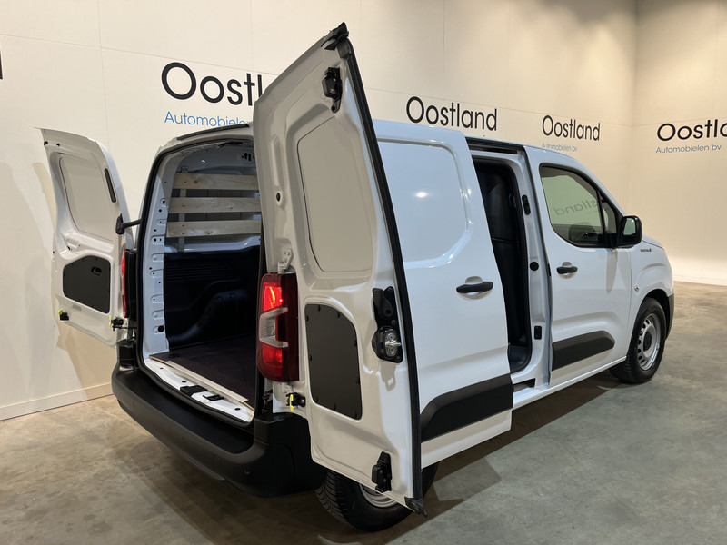 Toyota PROACE CITY Electric Live 50 kWh / 100% elektrisch !! / CCS Snellader / Airco / Cruise Control / CarPlay / Navigatie / Camera / 6.200 KM !! Z.G.A.N. / BPM VRIJ !! - Furgão compacto, Carrinha elétrica: foto 4 Toyota PROACE CITY Electric Live 50 kWh / 100% elektrisch !! / CCS Snellader / Airco / Cruise Control / CarPlay / Navigatie / Camera / 6.200 KM !! Z.G.A.N. / BPM VRIJ !! - Furgão compacto, Carrinha elétrica: foto 4