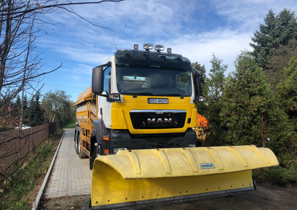 Veículo municipal/ Especial, Caminhão MAN TGS 26.320 6x6BB piaskarka solarka econ schmidt pług: foto 6