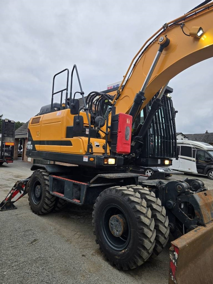 Hyundai HW 160 - Escavadeira de rodas: foto 5 Hyundai HW 160 - Escavadeira de rodas: foto 5