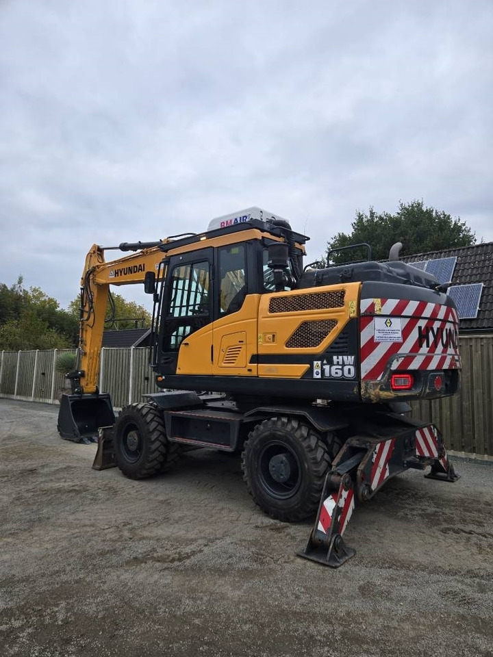Hyundai HW 160 - Escavadeira de rodas: foto 2 Hyundai HW 160 - Escavadeira de rodas: foto 2