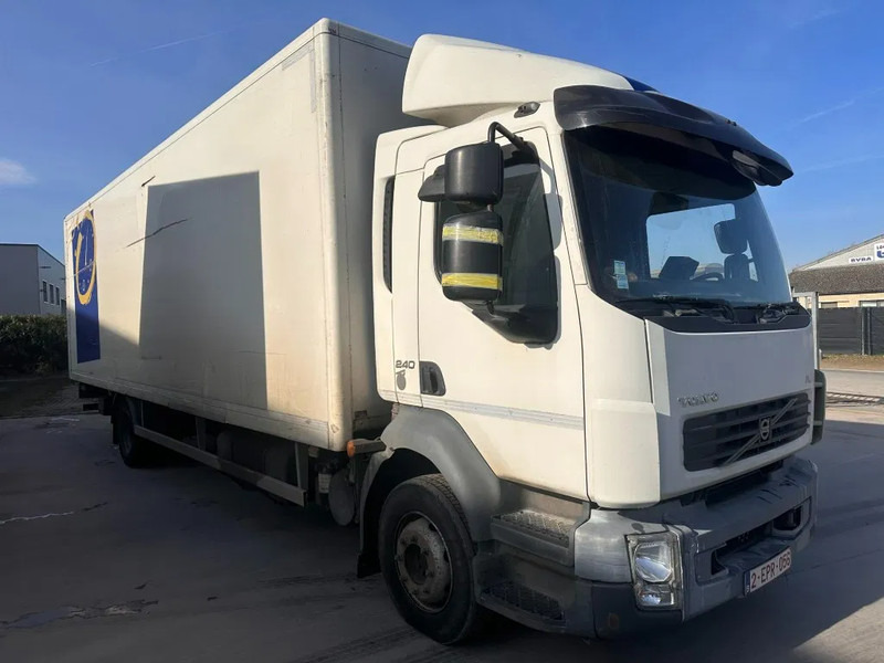 Volvo FE 240 - Caminhão furgão: foto 2 Volvo FE 240 - Caminhão furgão: foto 2