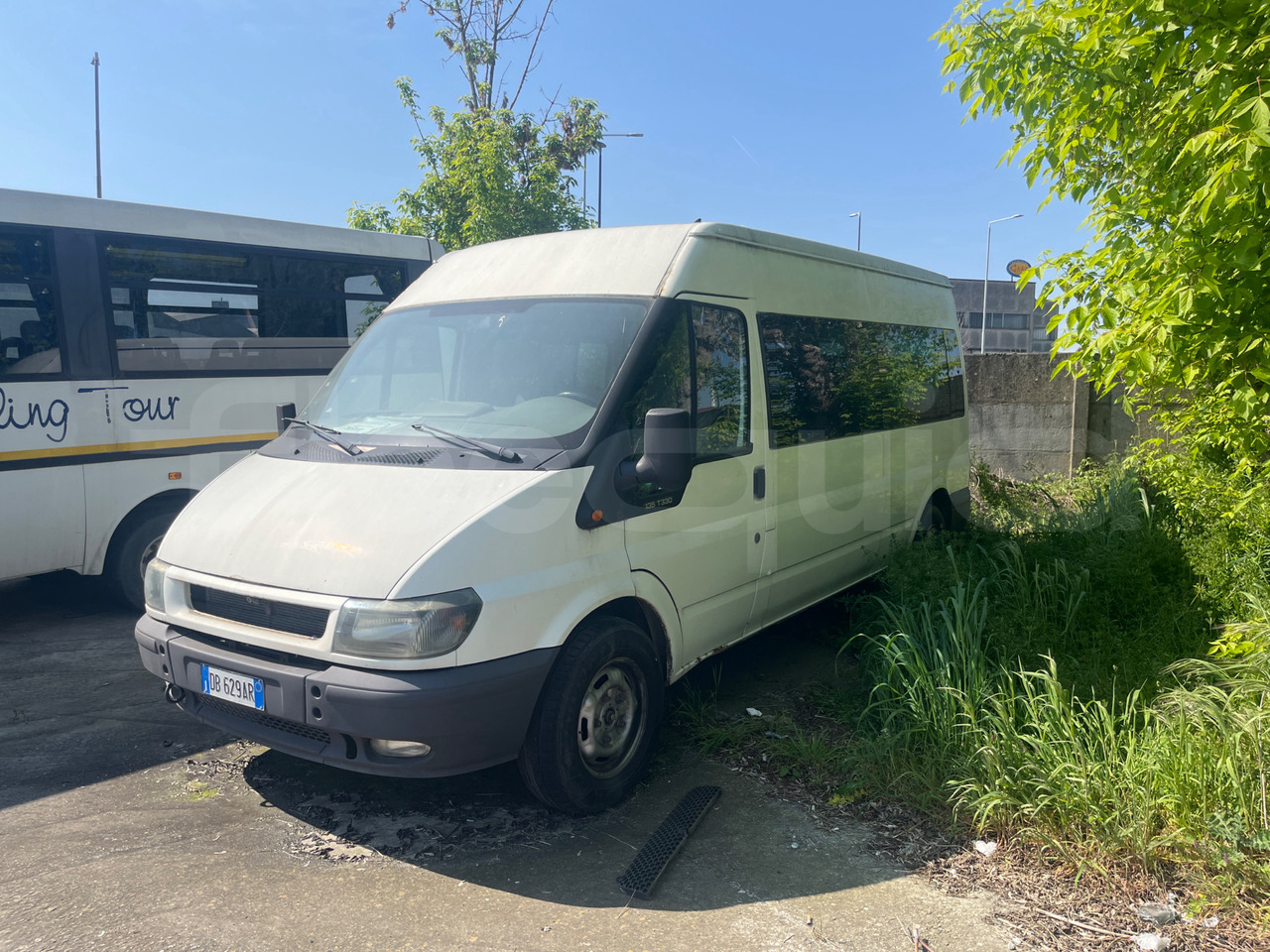 Bundle di 4 mezzi Ford - Transit Tourneo Ford - Transit Tourneo Ford - Transit Ford - Transit Tourneo - Furgão de passageiros: foto 2 Bundle di 4 mezzi Ford - Transit Tourneo Ford - Transit Tourneo Ford - Transit Ford - Transit Tourneo - Furgão de passageiros: foto 2