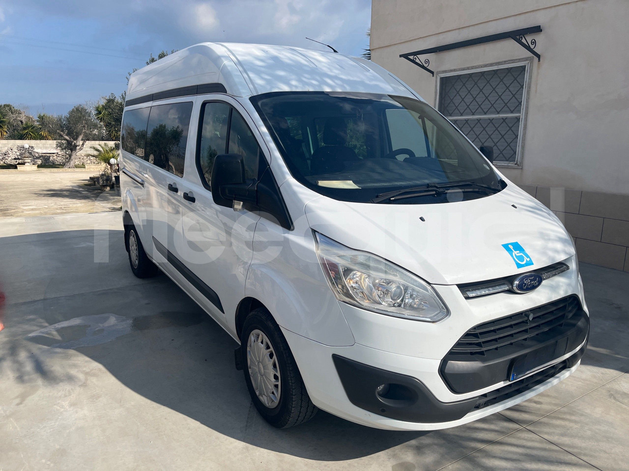 Ford Transit - Autocarro: foto 1 Ford Transit - Autocarro: foto 1
