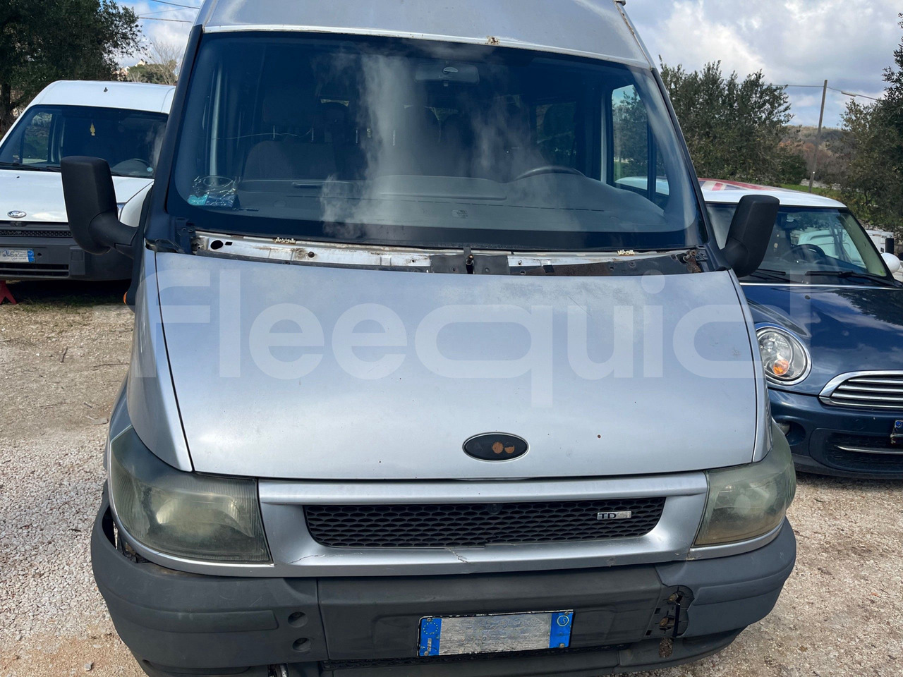 Ford Transit - Autocarro: foto 2 Ford Transit - Autocarro: foto 2