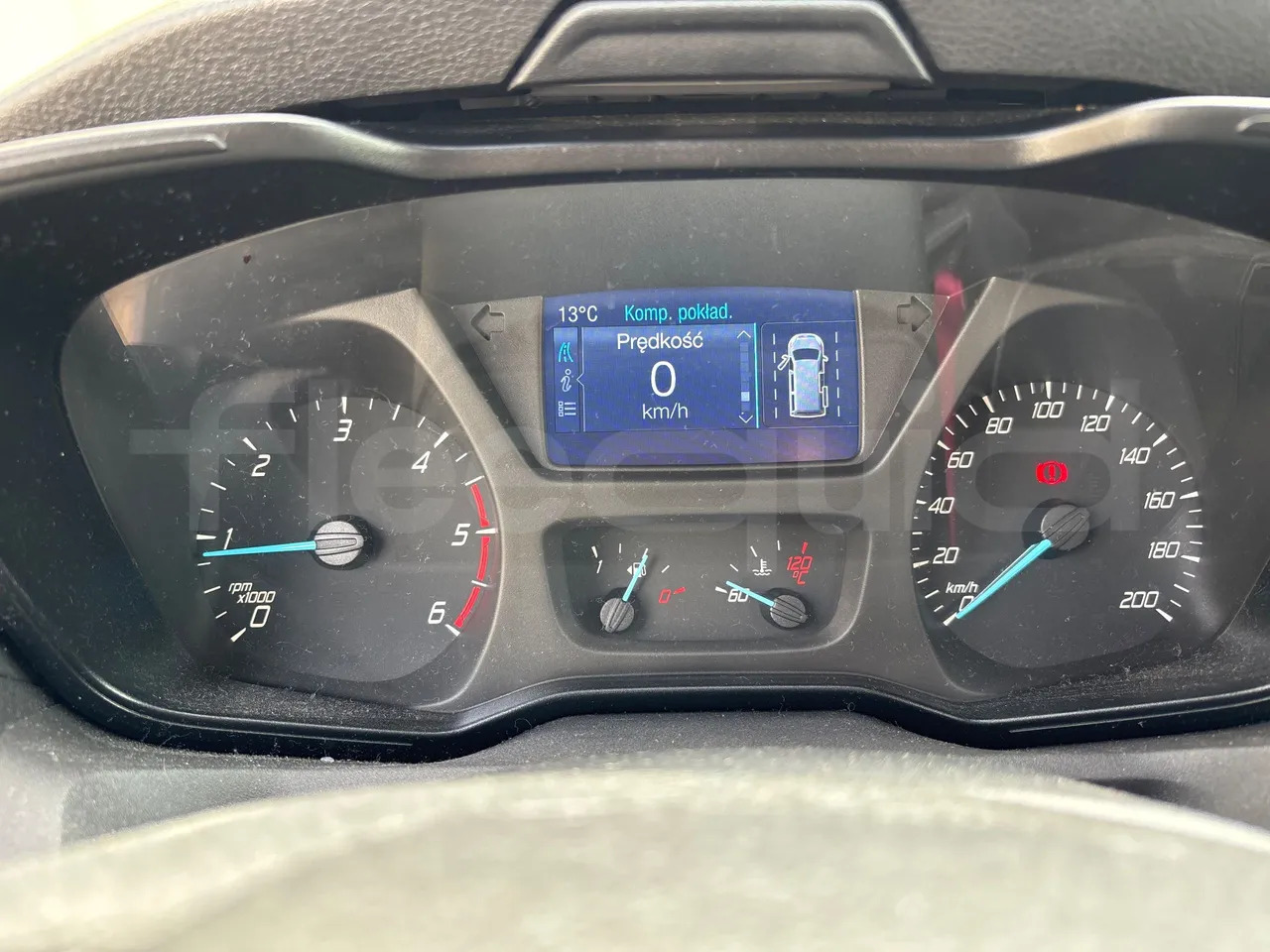 Ford Transit - Ônibus suburbano: foto 3 Ford Transit - Ônibus suburbano: foto 3