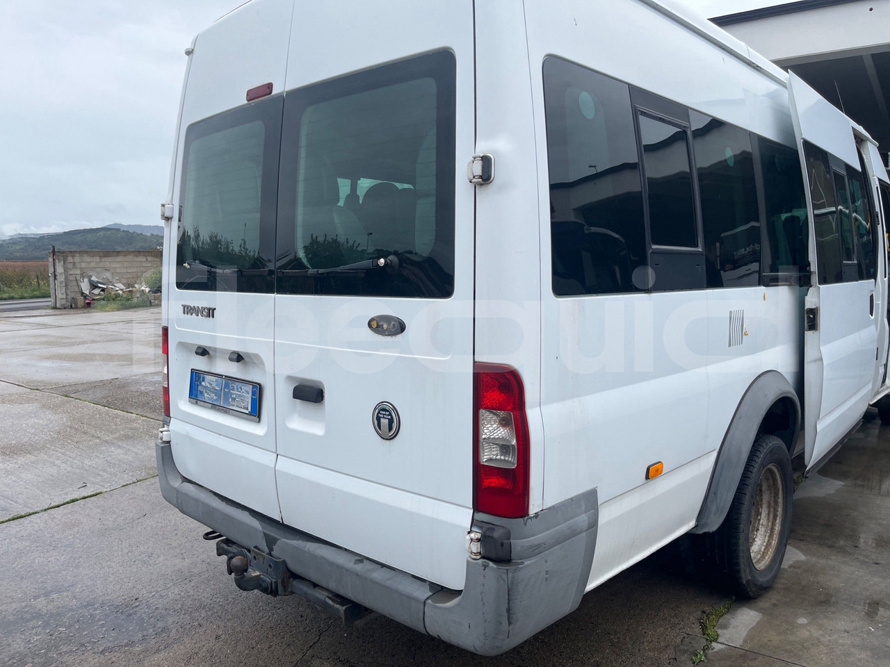 Ford Transit - Micro-ônibus, Furgão de passageiros: foto 5 Ford Transit - Micro-ônibus, Furgão de passageiros: foto 5
