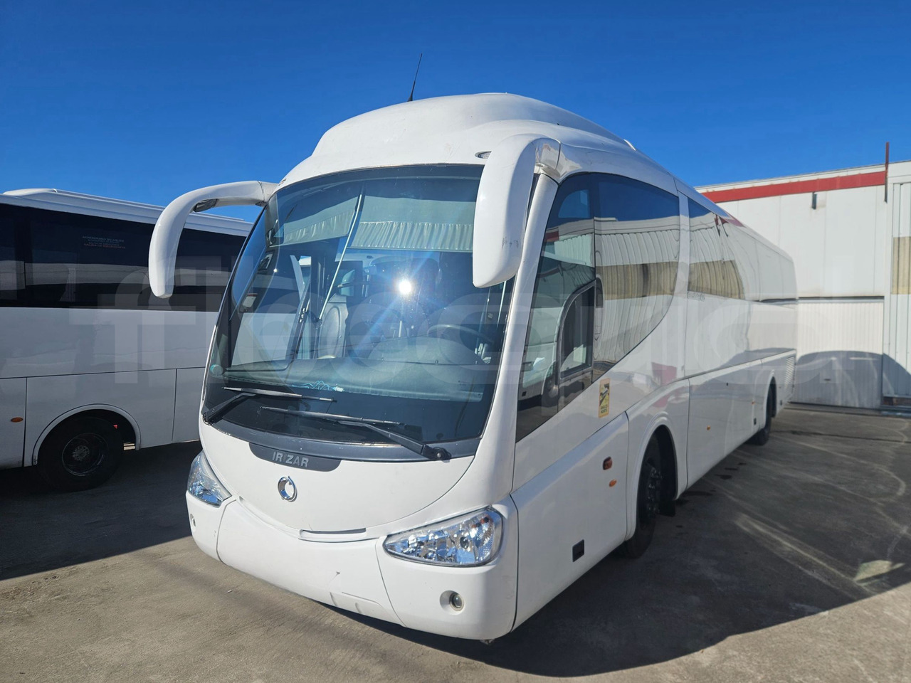 Irisbus 397 E12.35-RI - Autocarro: foto 4 Irisbus 397 E12.35-RI - Autocarro: foto 4