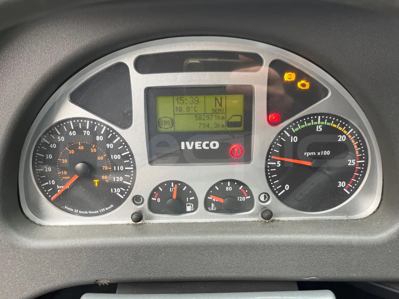 Irisbus New Domino - Autocarro: foto 3 Irisbus New Domino - Autocarro: foto 3