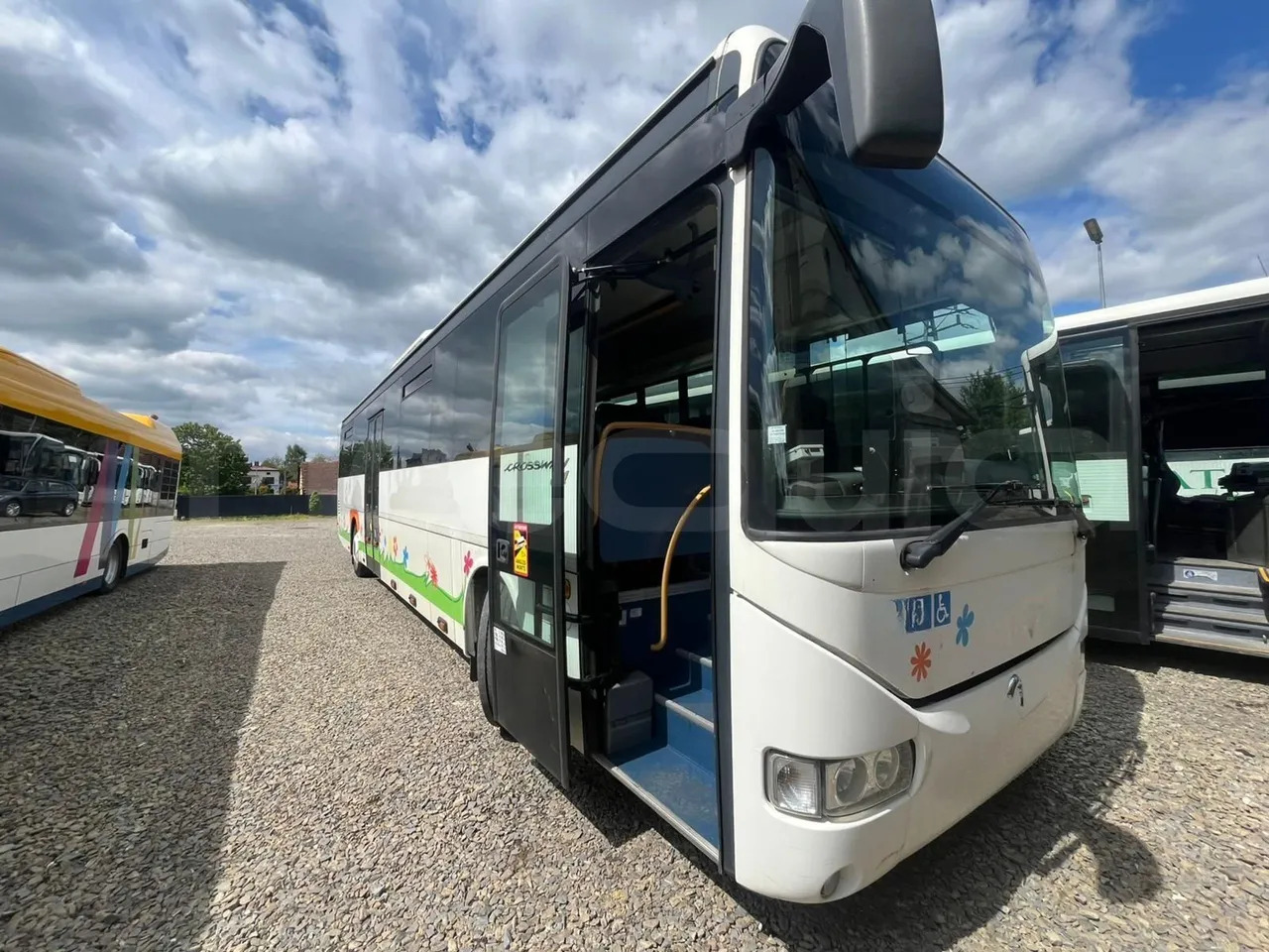 Iveco Crossway - Autocarro: foto 1 Iveco Crossway - Autocarro: foto 1