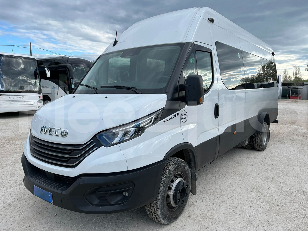 Iveco Daily - Micro-ônibus, Furgão de passageiros: foto 3 Iveco Daily - Micro-ônibus, Furgão de passageiros: foto 3