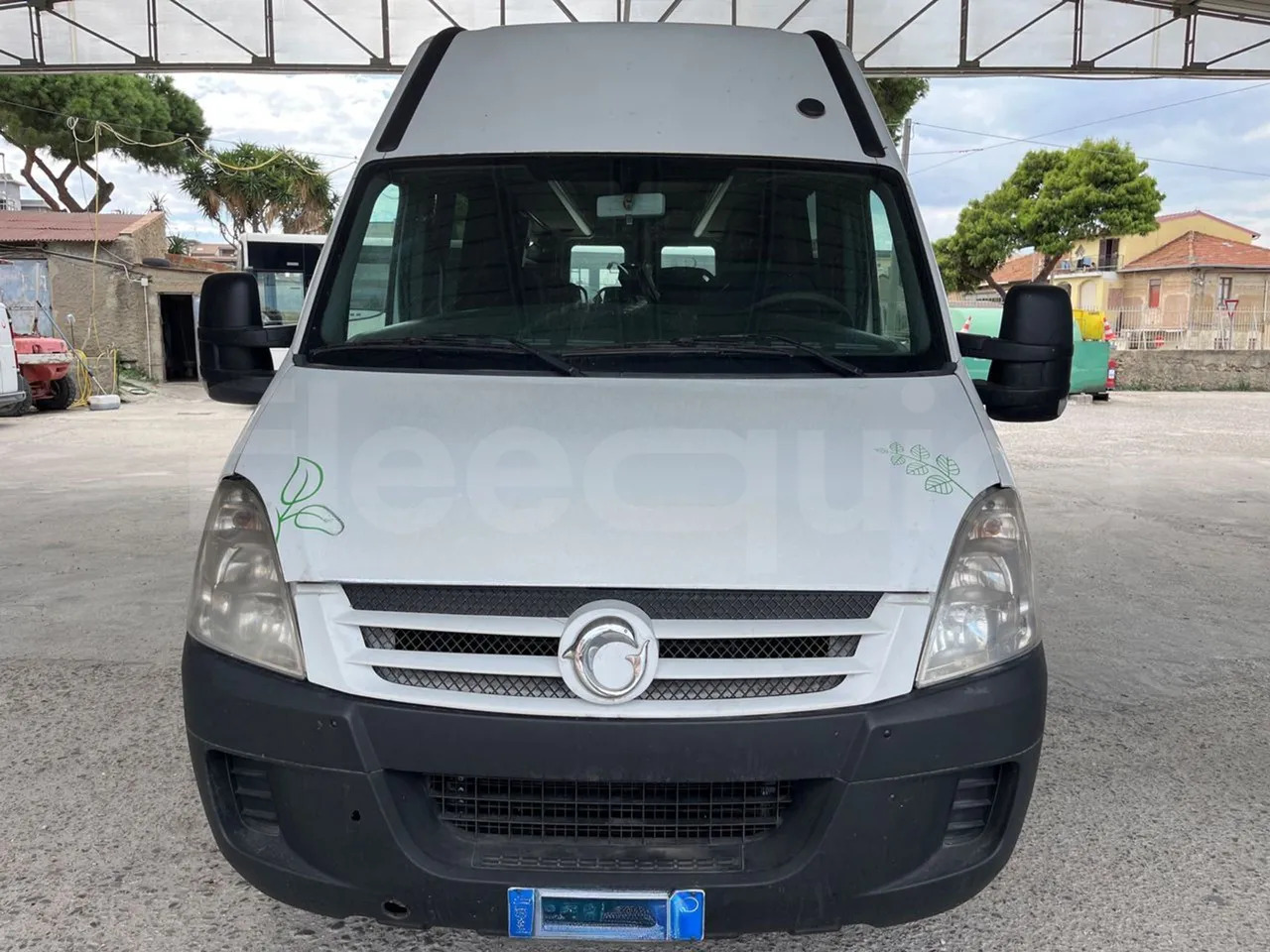 Iveco Daily - Autocarro: foto 2 Iveco Daily - Autocarro: foto 2