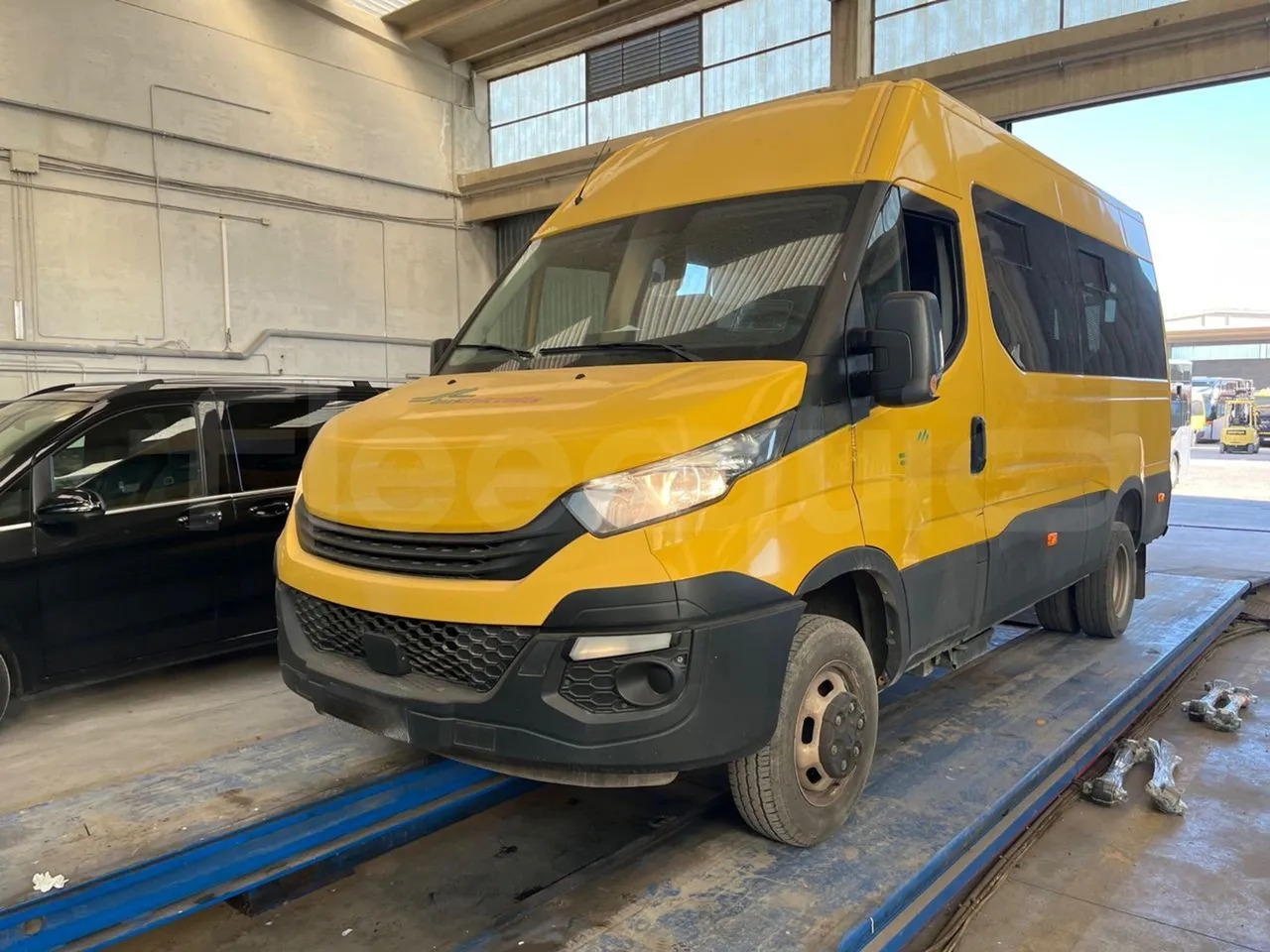 Iveco Daily - Autocarro escolar: foto 4 Iveco Daily - Autocarro escolar: foto 4