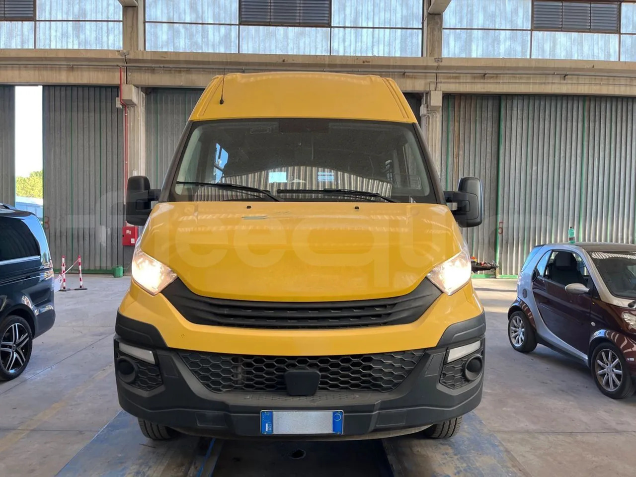 Iveco Daily - Autocarro escolar: foto 2 Iveco Daily - Autocarro escolar: foto 2