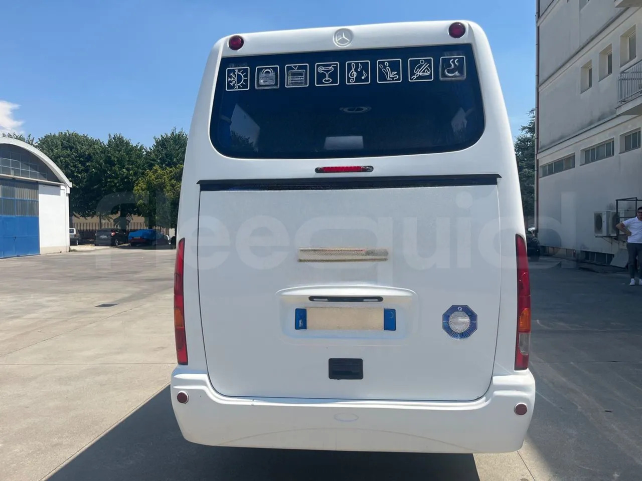 Micro-ônibus, Furgão de passageiros Mercedes-Benz Sprinter: foto 7