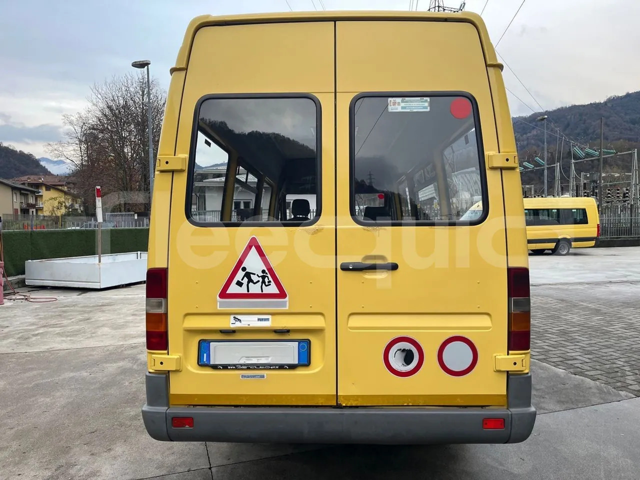 Mercedes-Benz Sprinter - Micro-ônibus, Furgão de passageiros: foto 5 Mercedes-Benz Sprinter - Micro-ônibus, Furgão de passageiros: foto 5