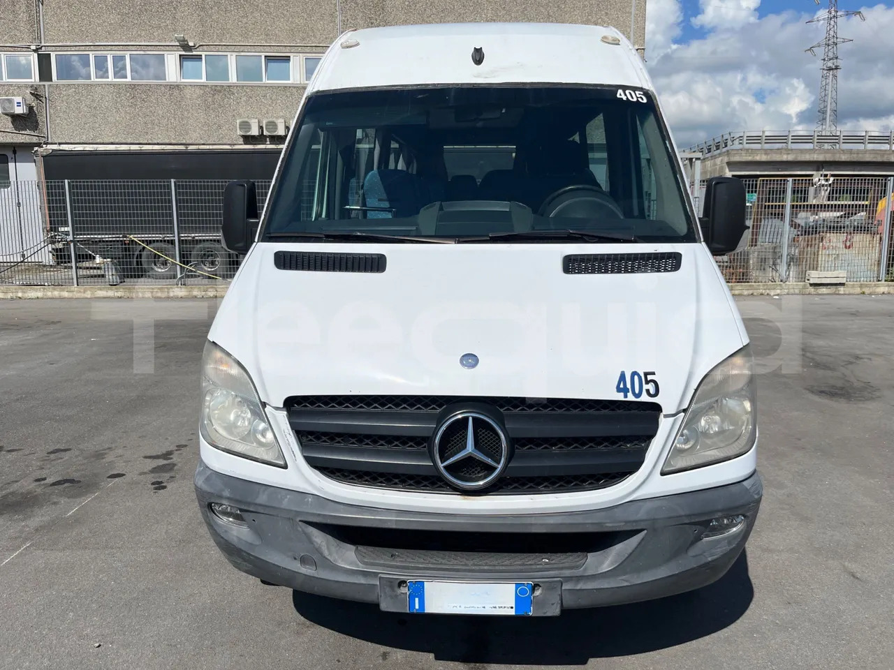 Mercedes-Benz Sprinter - Micro-ônibus, Furgão de passageiros: foto 2 Mercedes-Benz Sprinter - Micro-ônibus, Furgão de passageiros: foto 2