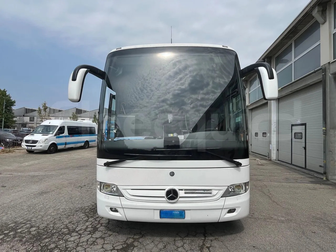 Mercedes-Benz Tourismo - Autocarro: foto 2 Mercedes-Benz Tourismo - Autocarro: foto 2