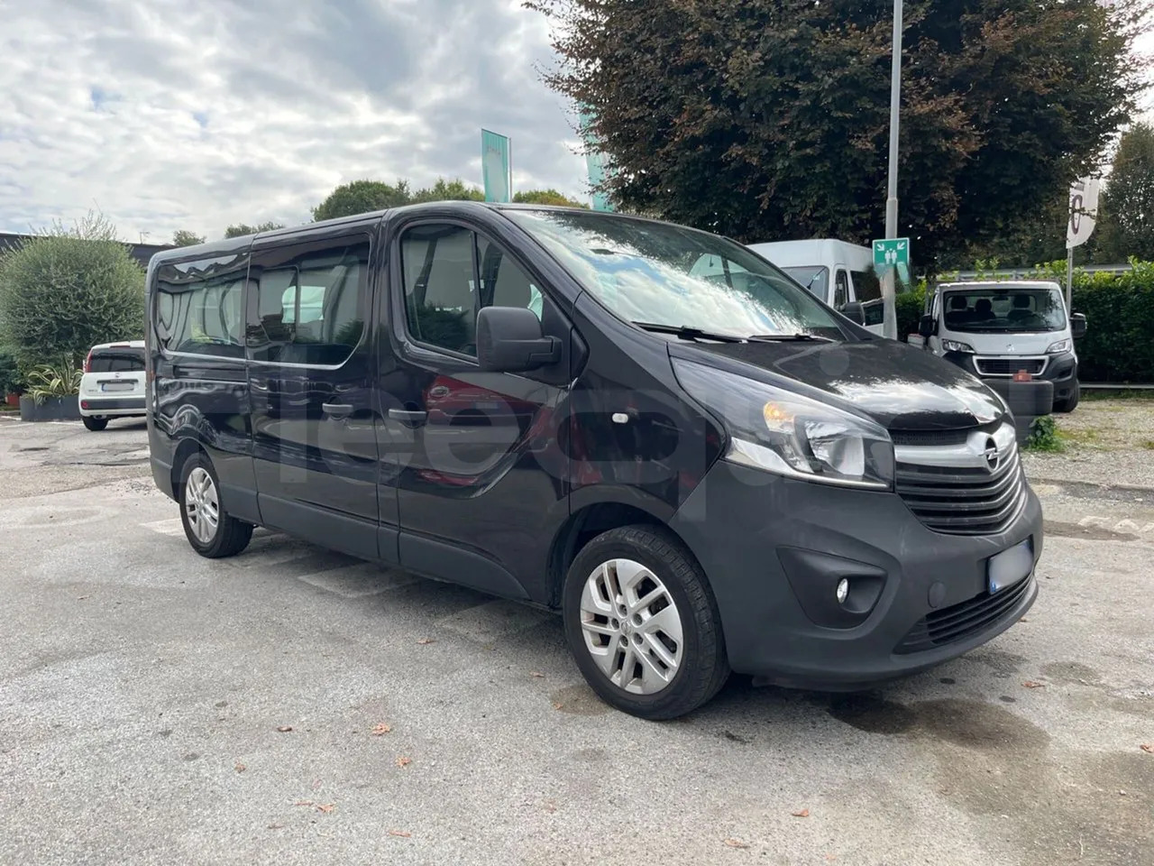 Opel Vivaro - B - Micro-ônibus, Furgão de passageiros: foto 1 Opel Vivaro - B - Micro-ônibus, Furgão de passageiros: foto 1