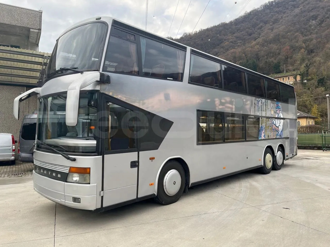 Setra S328 - Autocarro: foto 4 Setra S328 - Autocarro: foto 4