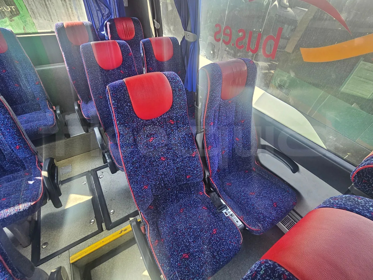Autocarro Volvo B12B: foto 27