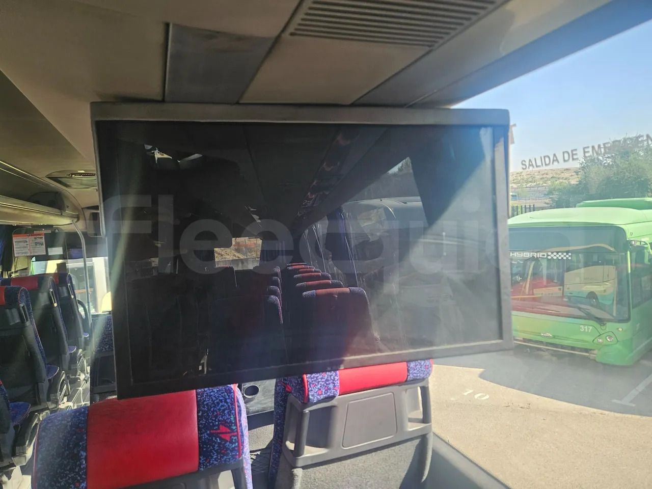 Autocarro Volvo B12B: foto 32