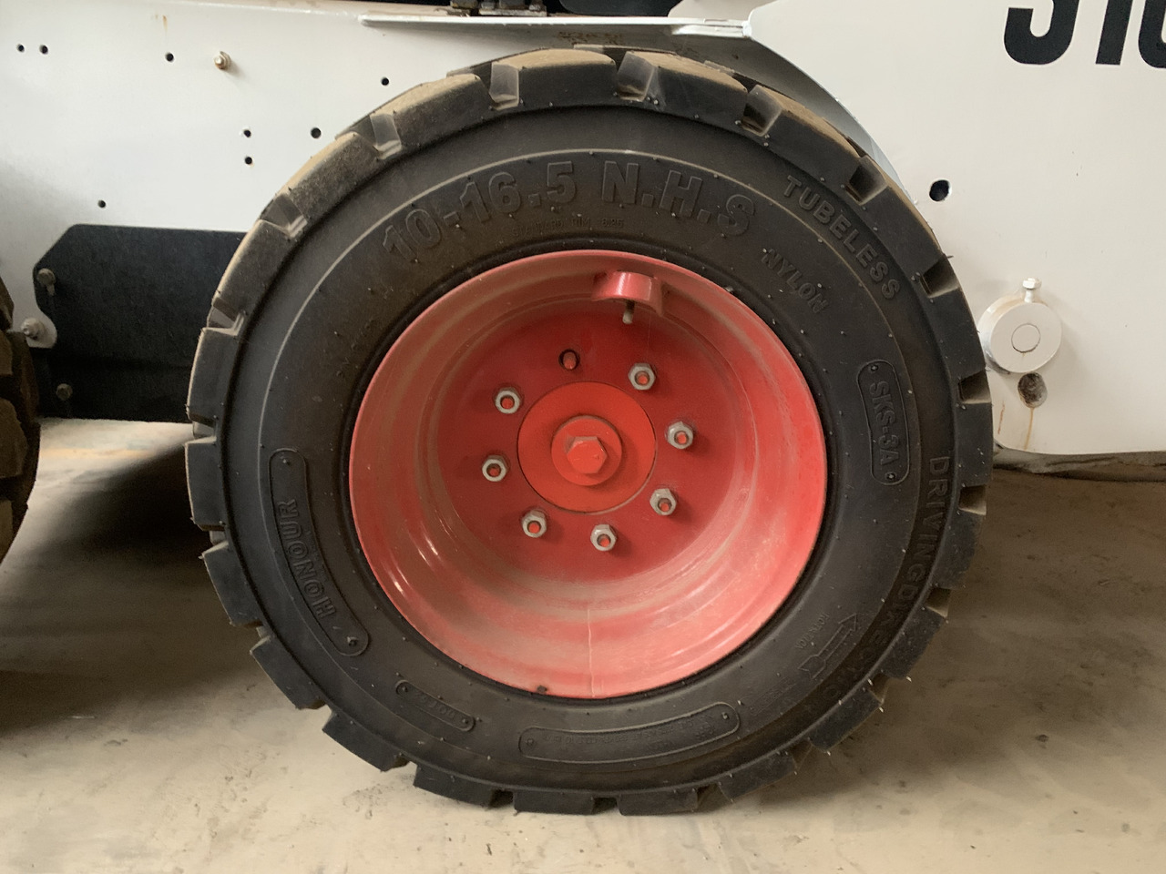 BOBCAT S185 - Mini carregadeira: foto 3 BOBCAT S185 - Mini carregadeira: foto 3