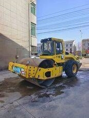 Bomag BW 220D-40 - Compactador de asfalto: foto 3 Bomag BW 220D-40 - Compactador de asfalto: foto 3