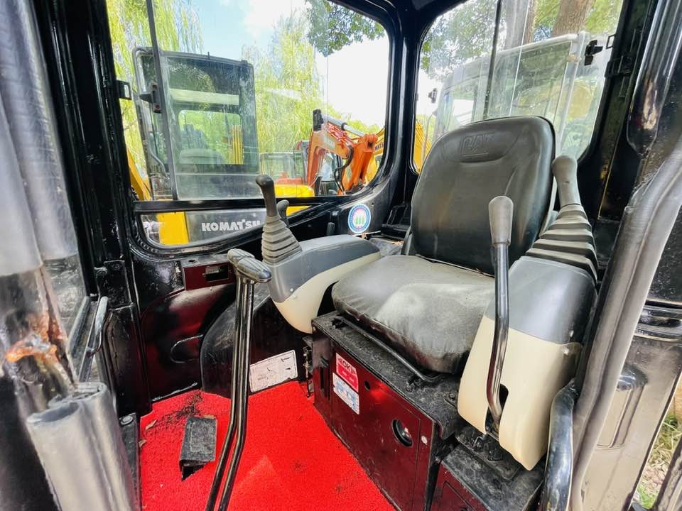 CAT 303C CR - Mini escavadeira: foto 5 CAT 303C CR - Mini escavadeira: foto 5