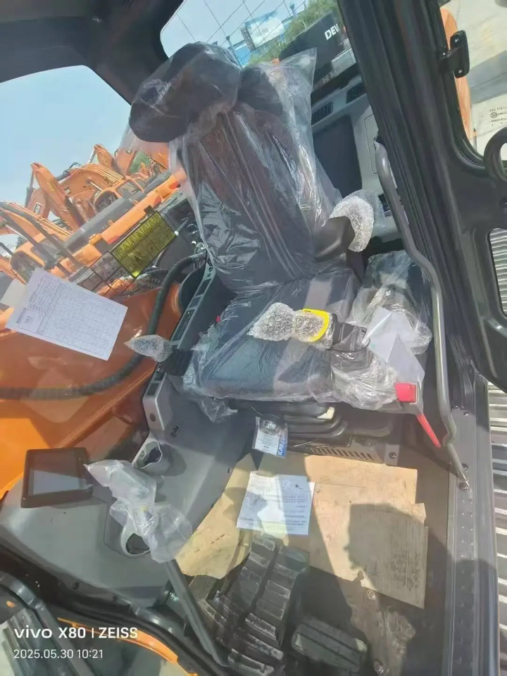 Develon DX220LCA-2M - Escavadeira: foto 4 Develon DX220LCA-2M - Escavadeira: foto 4