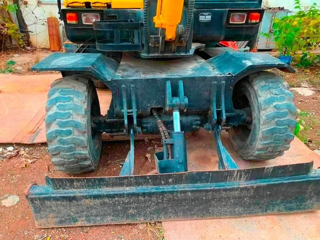 Hyundai Robex 60 W-7 - Escavadeira de rodas: foto 4 Hyundai Robex 60 W-7 - Escavadeira de rodas: foto 4