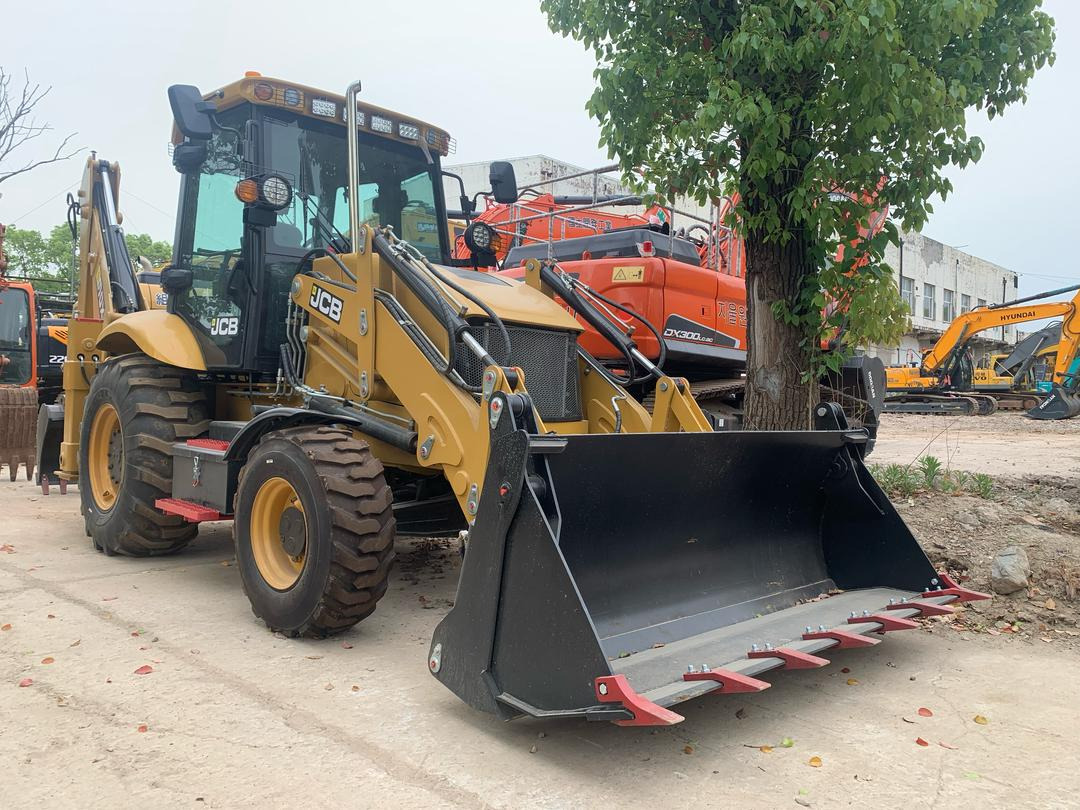 JCB 3CX - Retroescavadeira: foto 4 JCB 3CX - Retroescavadeira: foto 4