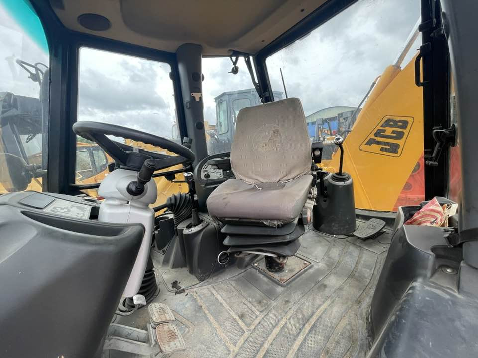 JCB 3CX - Retroescavadeira: foto 2 JCB 3CX - Retroescavadeira: foto 2