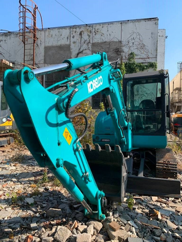 Kobelco SK 60 - Escavadora de rastos: foto 3 Kobelco SK 60 - Escavadora de rastos: foto 3