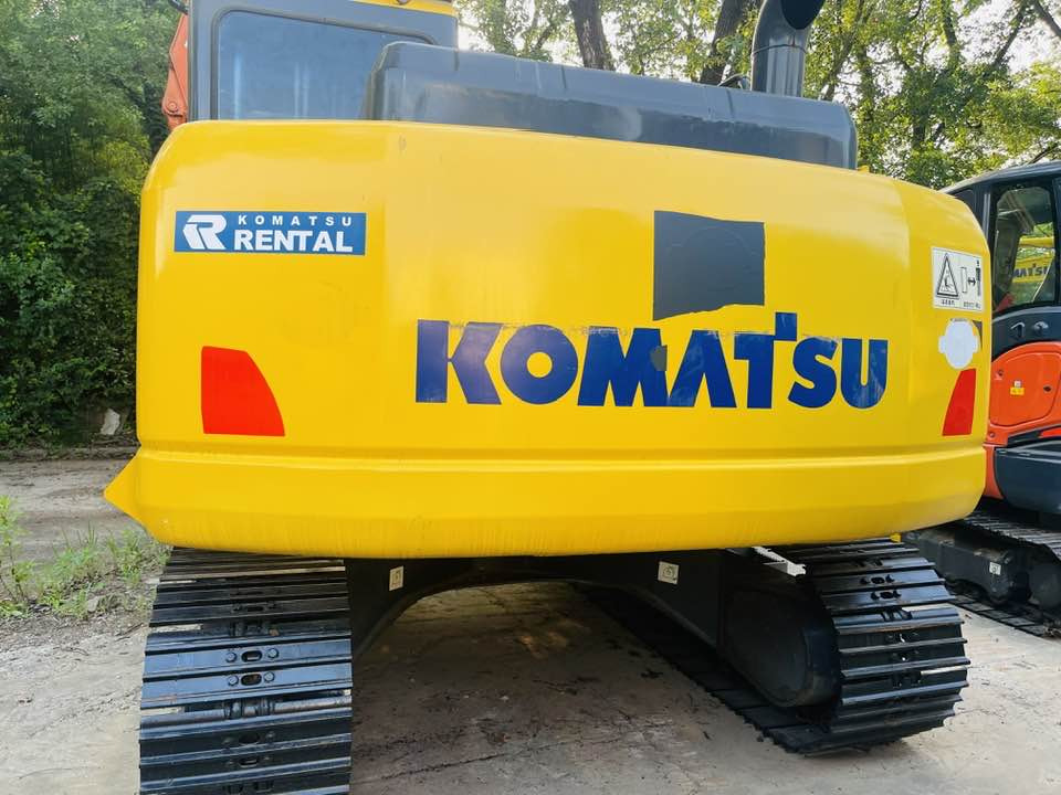 Mini escavadeira Komatsu PC130-8: foto 14