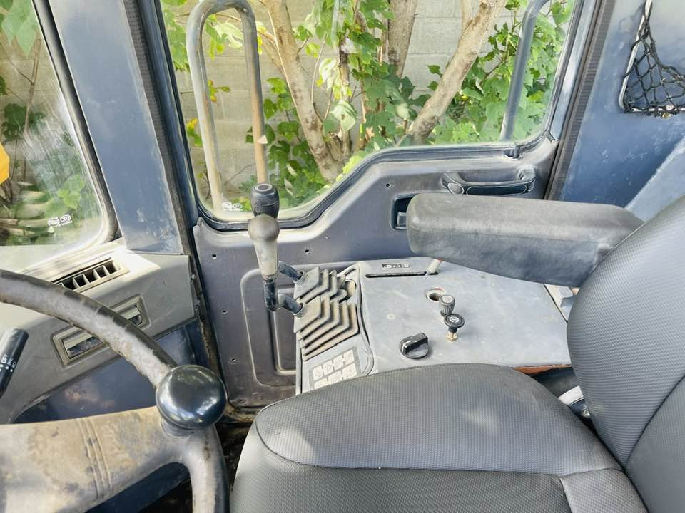 Komatsu WA380-8 - Carregadeira de rodas: foto 2 Komatsu WA380-8 - Carregadeira de rodas: foto 2