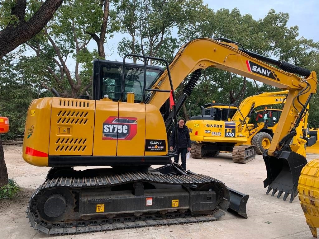 Sany SY 75 C - Escavadora de rastos: foto 1 Sany SY 75 C - Escavadora de rastos: foto 1