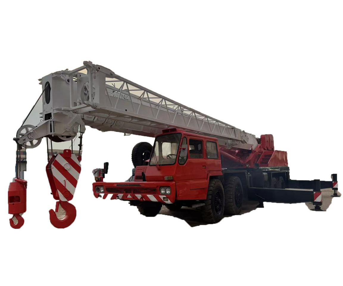 TADANO TG700E - Guindaste móvel: foto 1 TADANO TG700E - Guindaste móvel: foto 1
